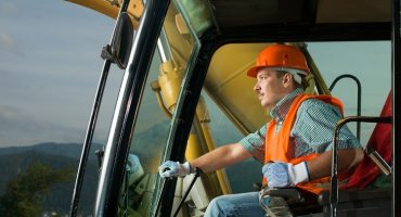 Цифровые симуляторы для обучения операторов сложной наземной техники