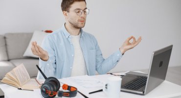 ВТБ планирует внедрить единое логистическое ИИ-решение для доставки банковских продуктов