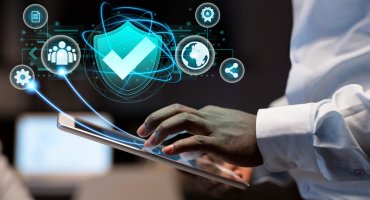 С успешными хакерскими атаками столкнулись больше половины компаний РФ