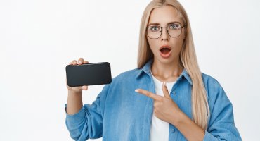 Что ИИ генерирует для мошенников