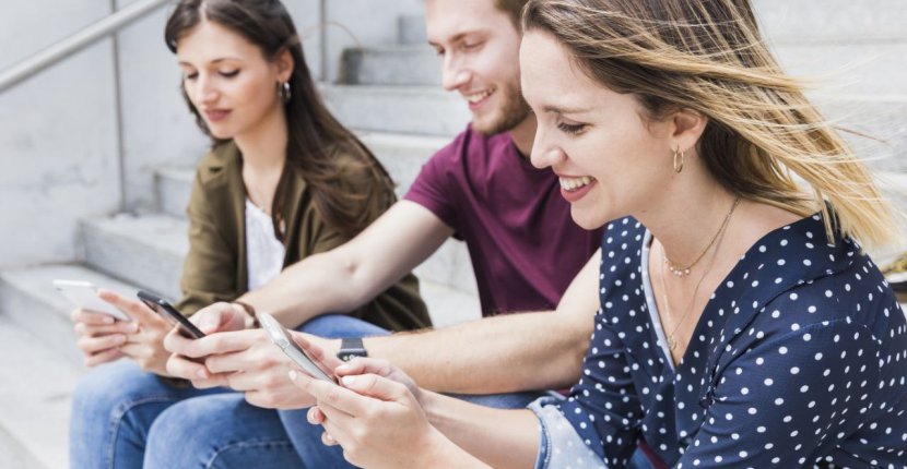 В РФ ввели электронные зачетки и студенческие