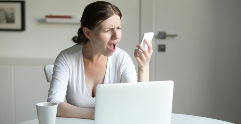 В Роскачестве обозначили риски от новогодних мобильных приложений