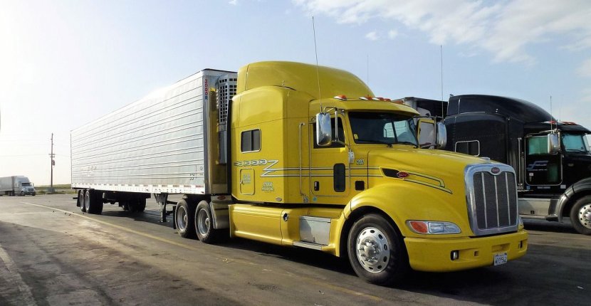 К 2028 году парк беспилотных грузовиков превысит 300 единиц