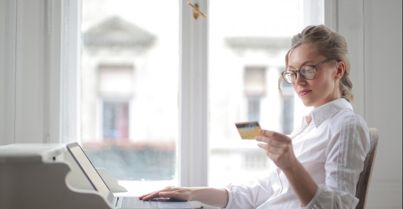 Банки предлагают отложить регулирование ИИ на 2 года